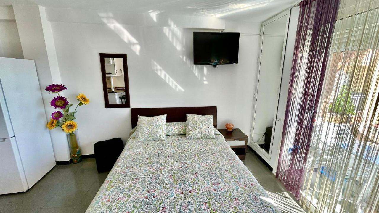 Appartement Bulto Carihuela à Torremolinos Extérieur photo